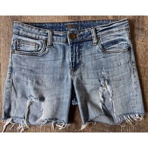 Kut From the Kloth‎ distressed shorts in light wash size 4P